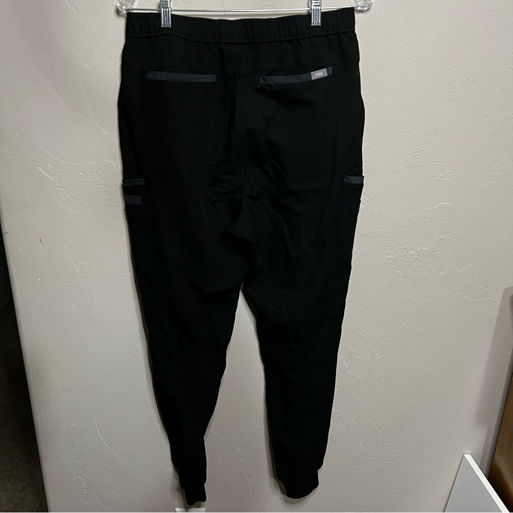 Figs‎ Technical Collection High Rise Multi Pocket Jogger Scrub Pants - Picture 7 of 9